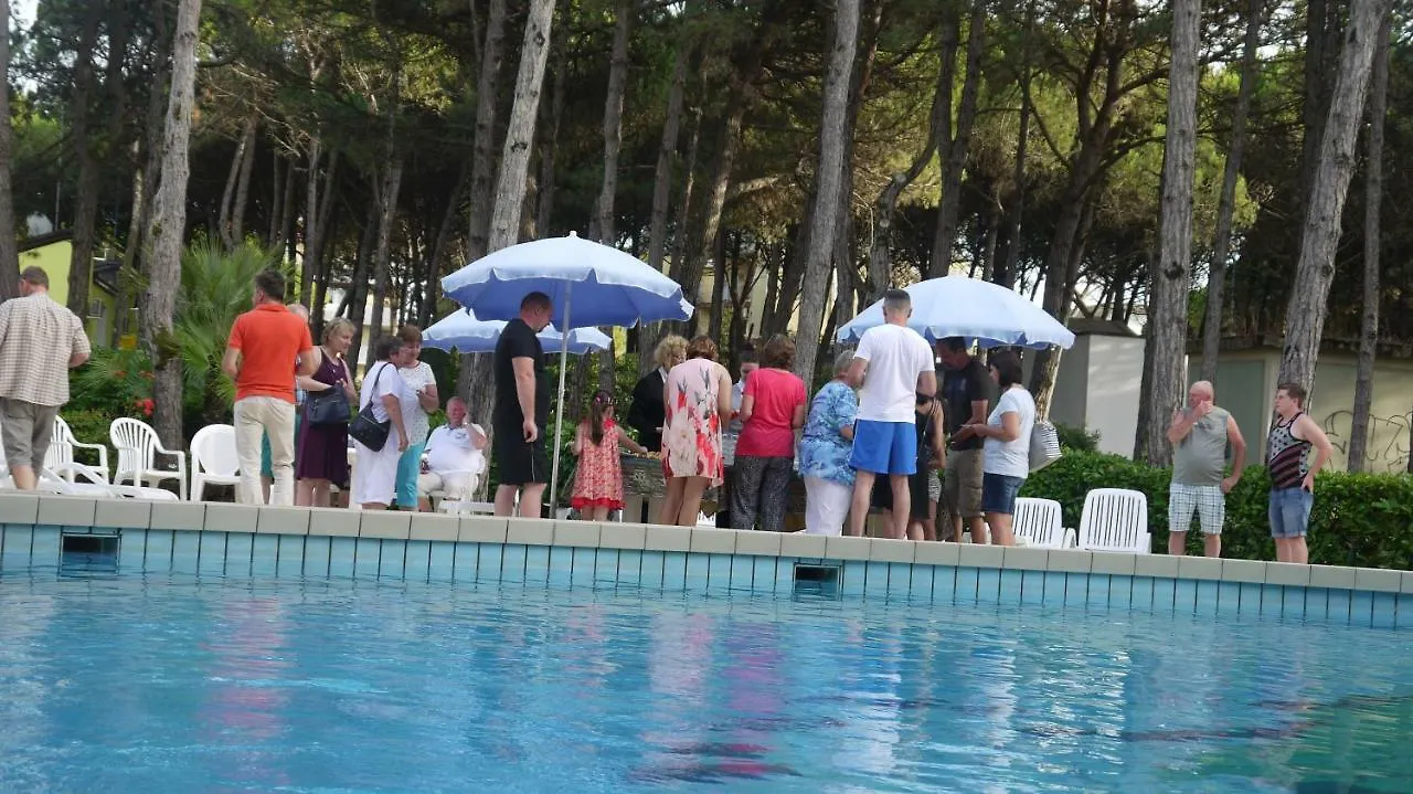 Hotel Alemagna Bed&Breakfast Bibione Lido Del Sole 4*,  Italy