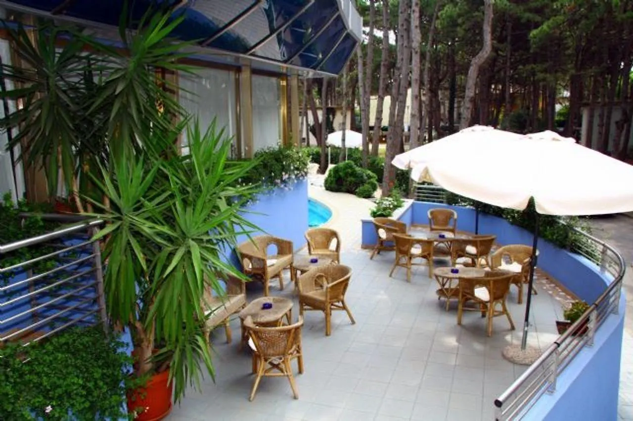 Hotel Alemagna Bed&Breakfast Bibione Lido Del Sole